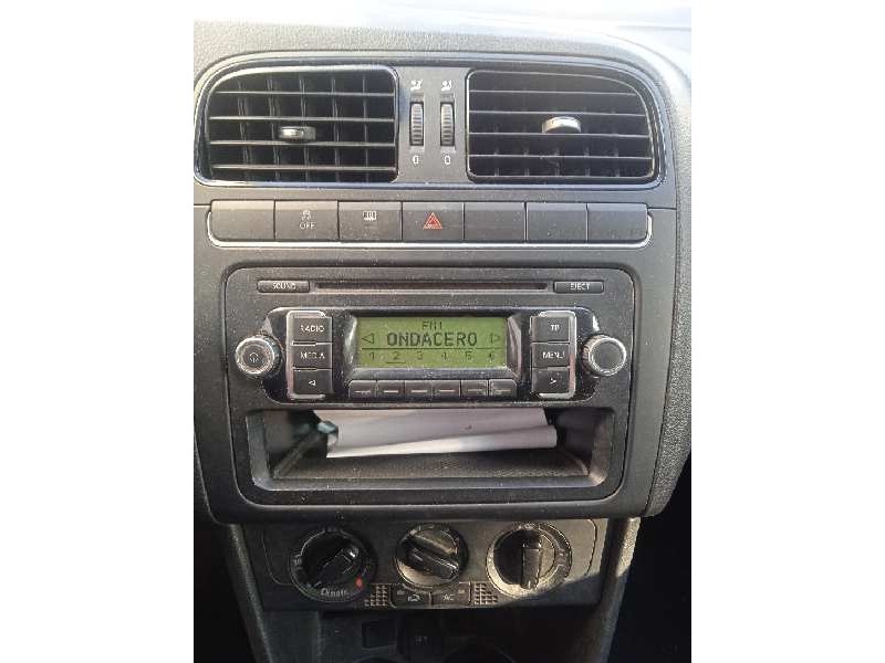 volkswagen polo (6r1) del año 2009