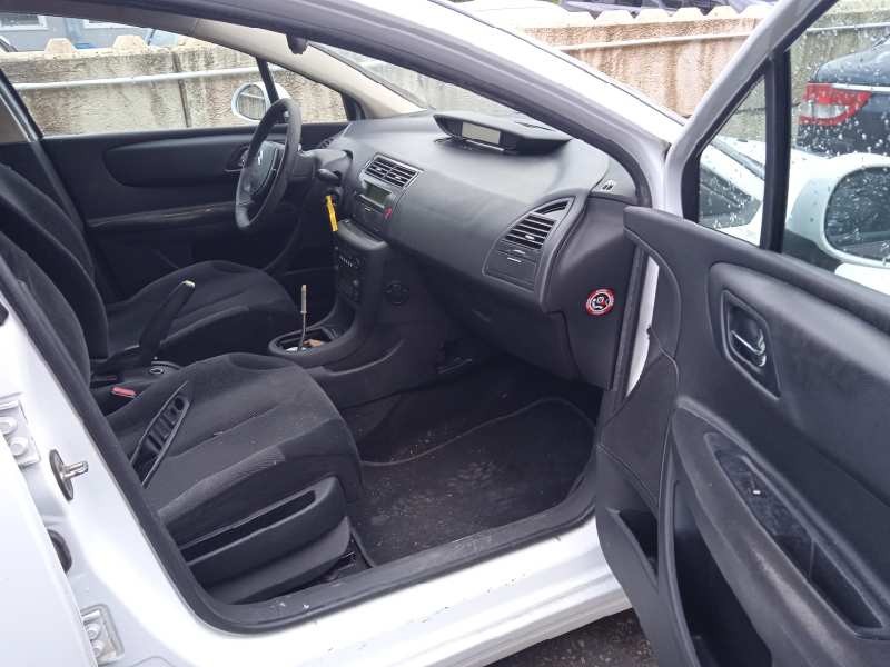 citroën c4 berlina del año 2009