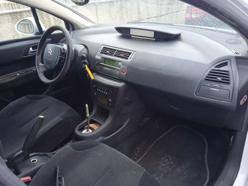 citroën c4 berlina del año 2009