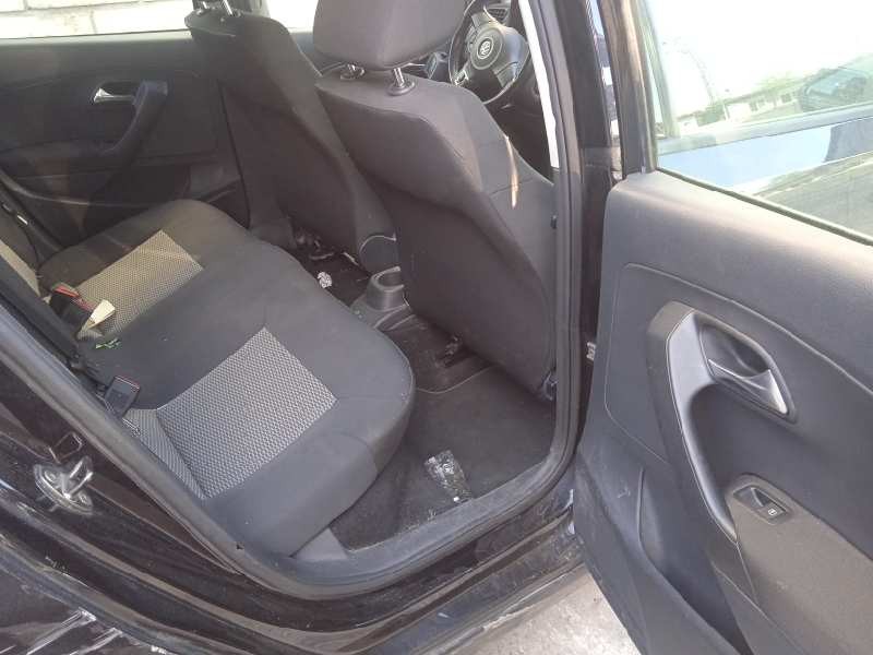 volkswagen polo (6r1) del año 2009