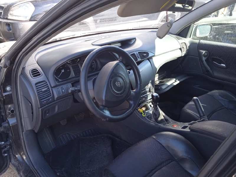 renault laguna ii (bg0) del año 2005