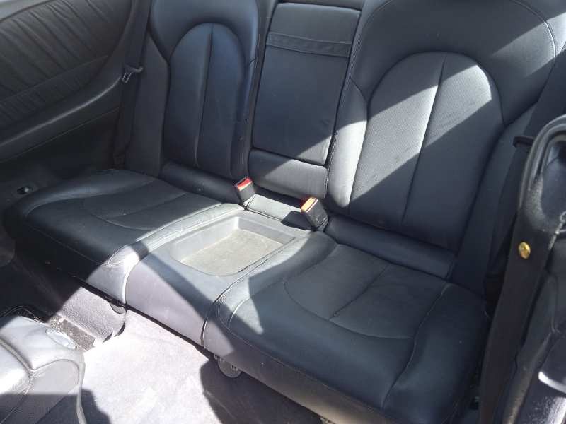 mercedes-benz clase clk (w209) coupe del año 2003