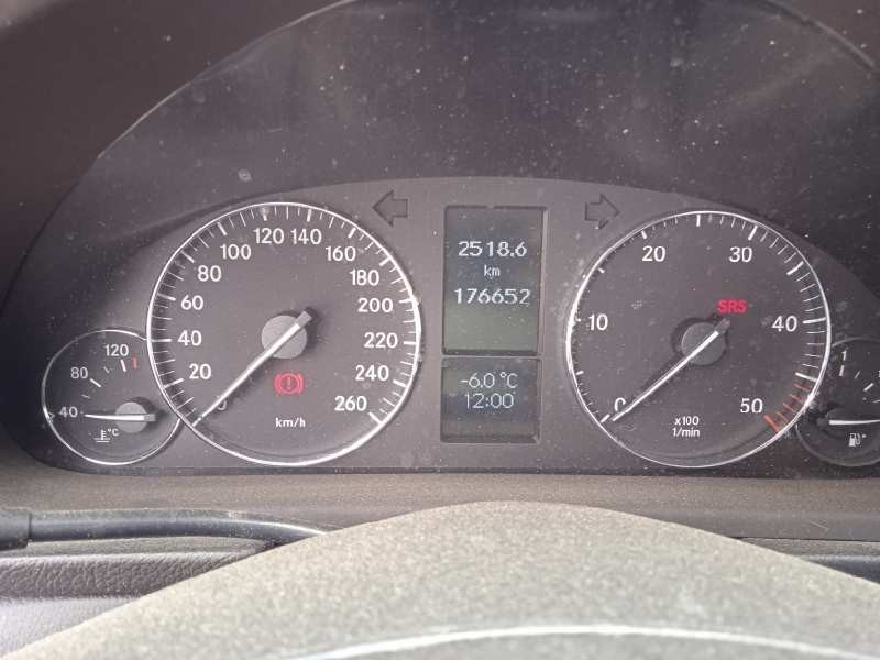 mercedes-benz clase c (w203) berlina del año 2005