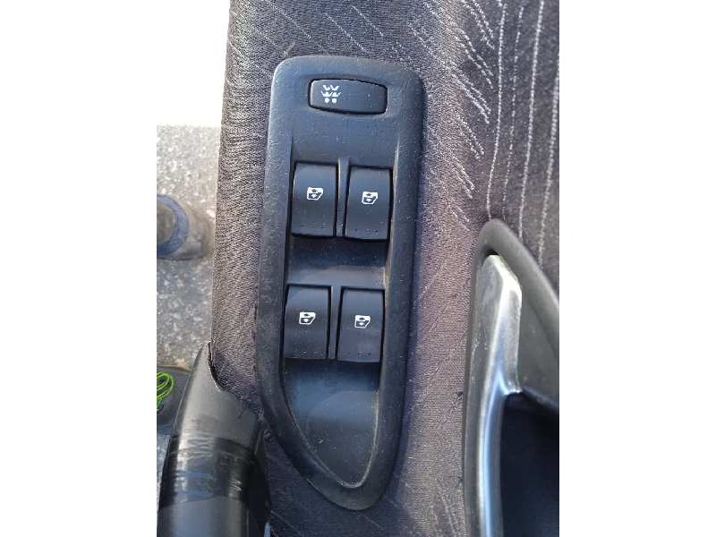 renault laguna ii (bg0) del año 2005