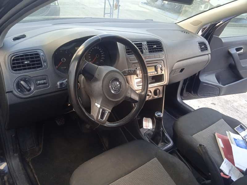 volkswagen polo (6r1) del año 2009