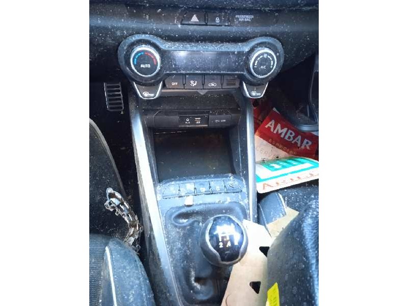 kia rio (yb) del año 2019