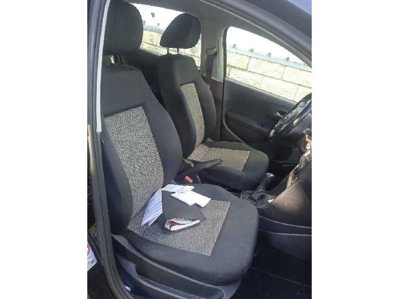 volkswagen polo (6r1) del año 2009