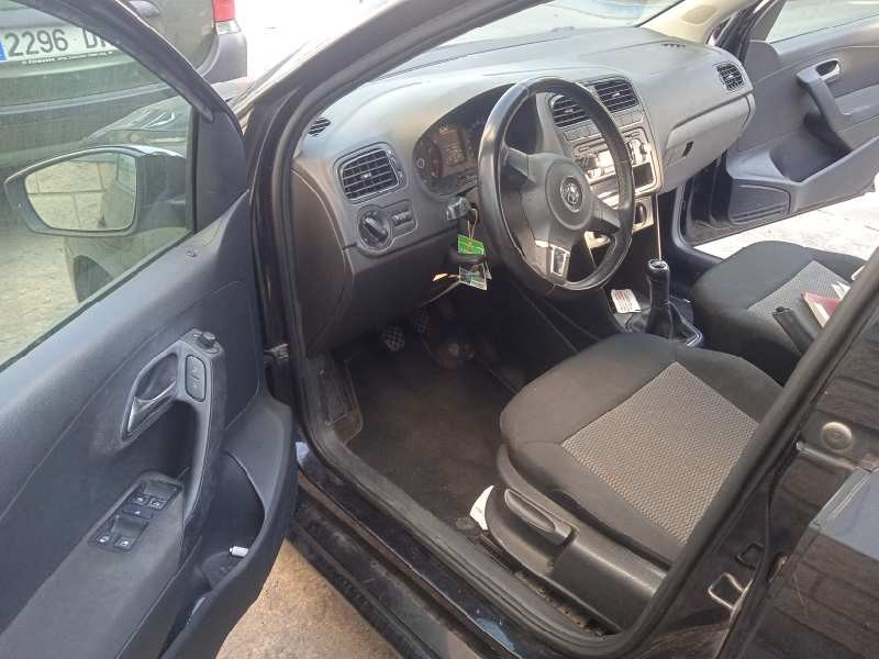 volkswagen polo (6r1) del año 2009