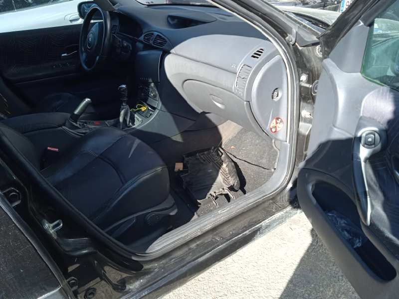 renault laguna ii (bg0) del año 2005