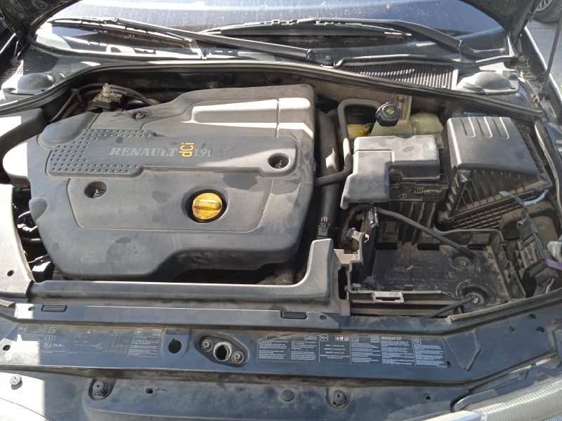 renault laguna ii (bg0) del año 2005