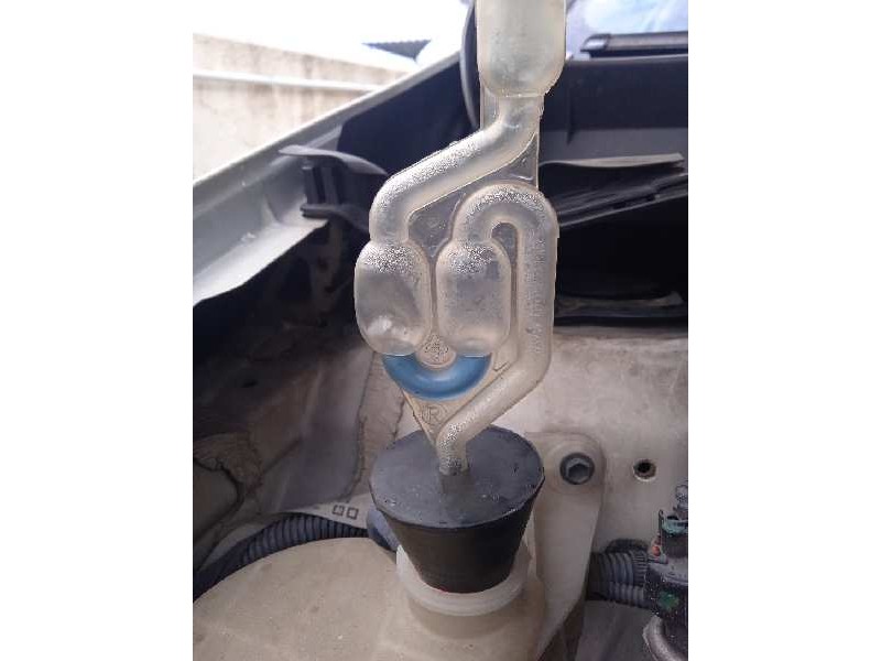 toyota auris del año 2014