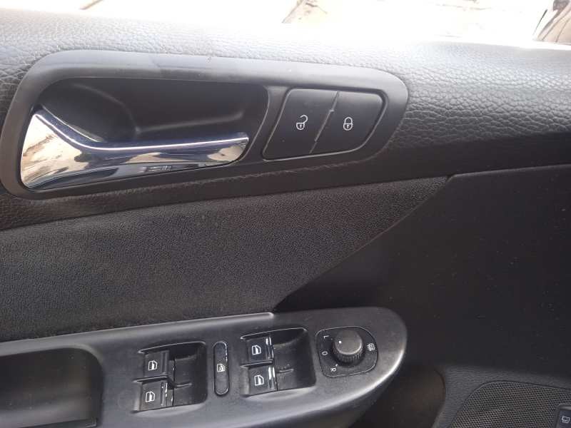 volkswagen passat berlina (3c2) del año 2007