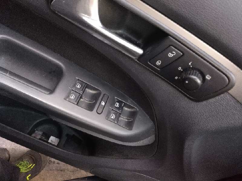 volkswagen touran (1t2) del año 2007