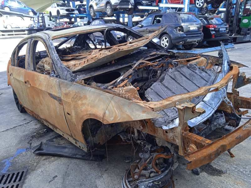 bmw serie 3 berlina (e90) del año 2011