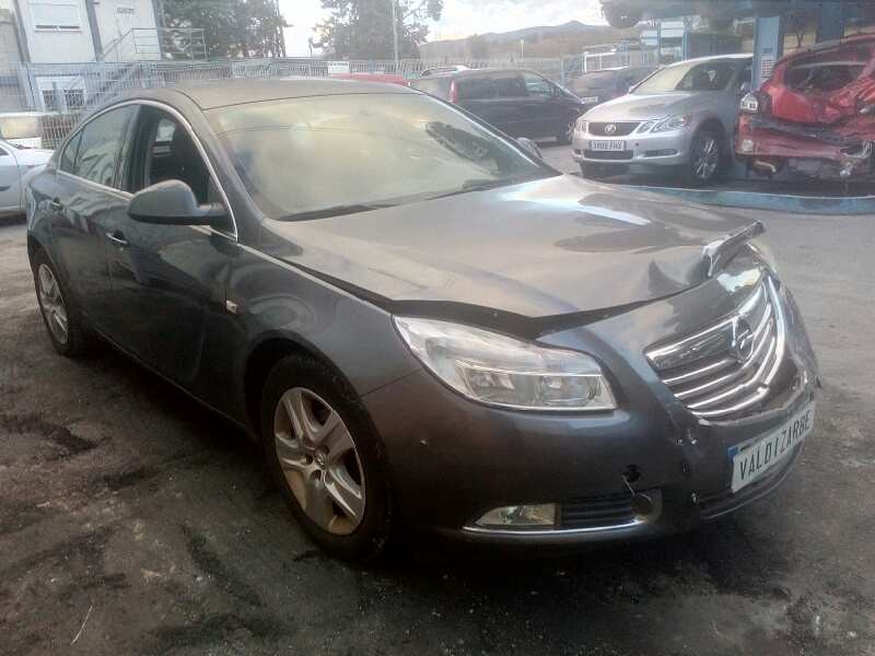 opel insignia berlina del año 2009