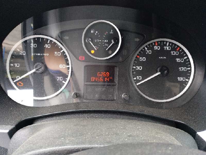 peugeot partner kasten del año 2017