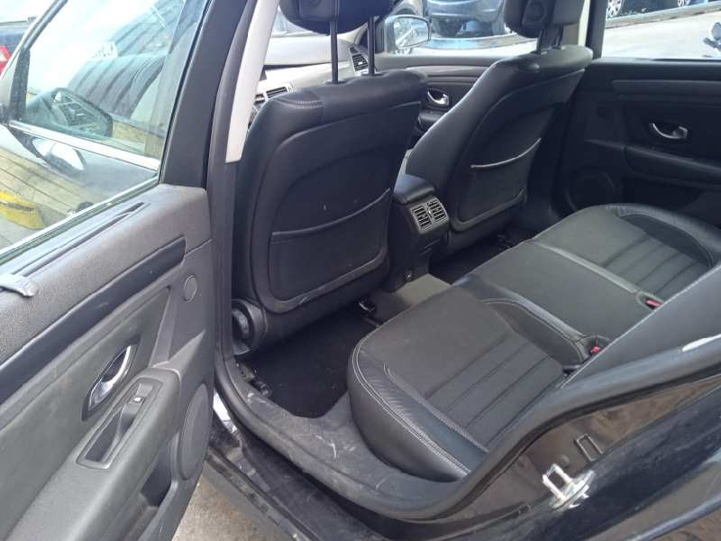 renault laguna grandtour iii del año 2009