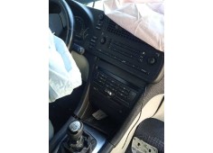 saab 9-3 berlina del año 2005 2