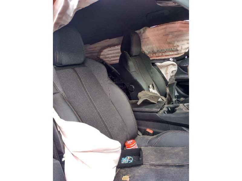 peugeot 3008 del año 2017