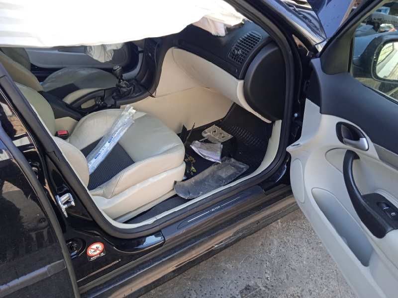 saab 9-3 berlina del año 2005