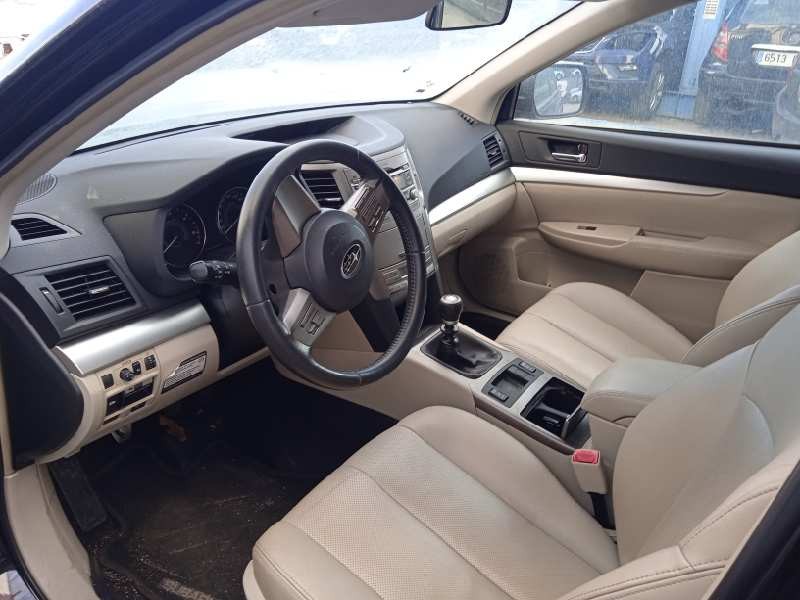 subaru legacy kombi/outback b14 del año 2009