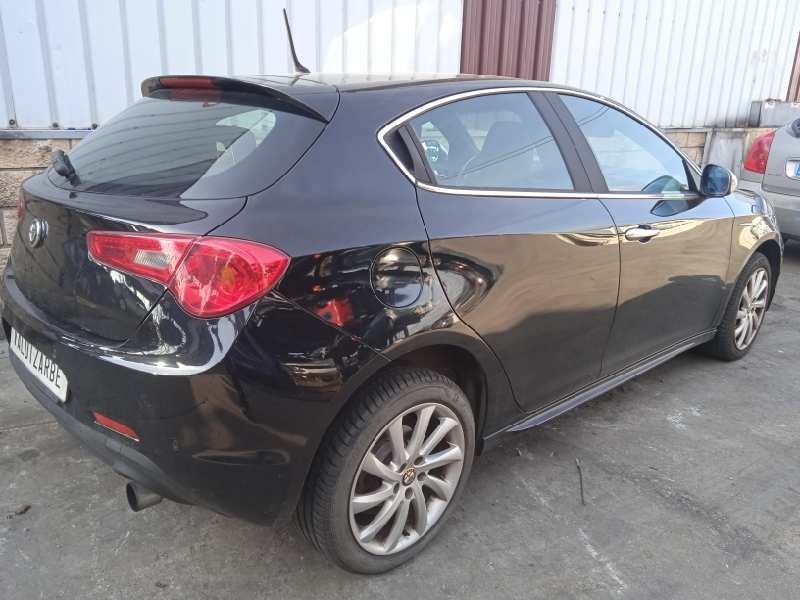 alfa romeo giulietta (191) del año 2011