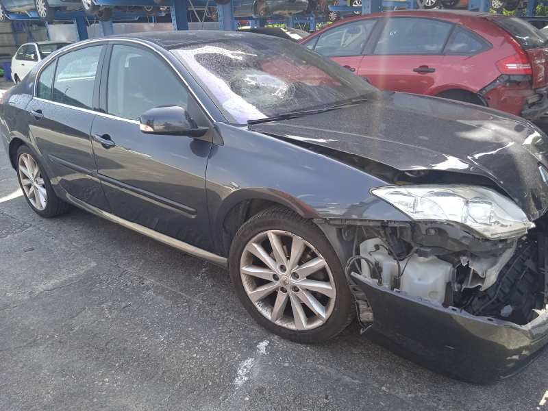 renault laguna iii del año 2010