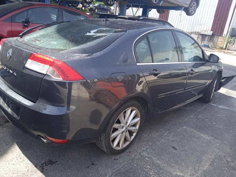 renault laguna iii del año 2010