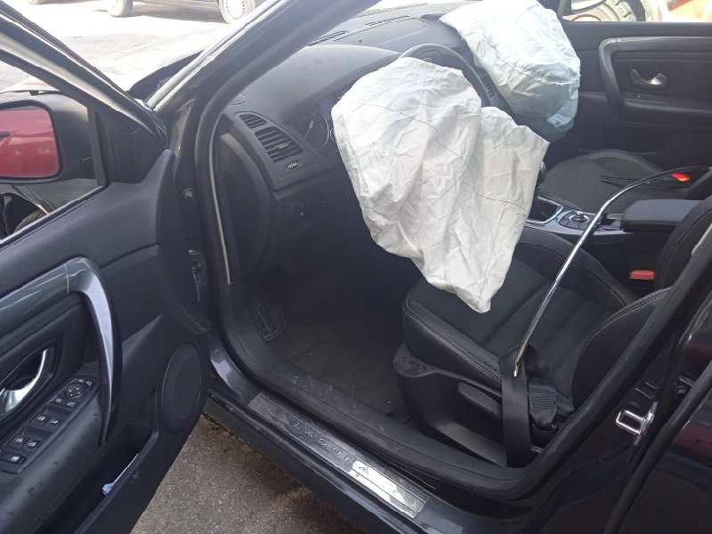 renault laguna iii del año 2010