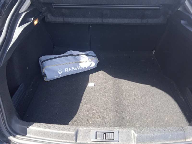 renault laguna iii del año 2010