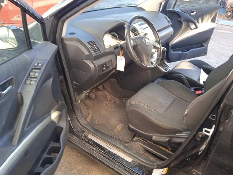 toyota corolla verso (r1) del año 2008