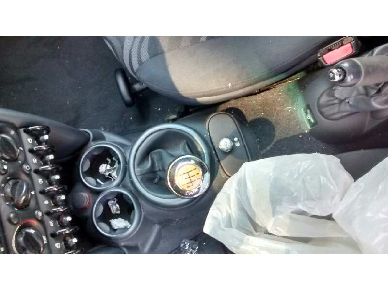 mini mini (r50,r53) del año 2003