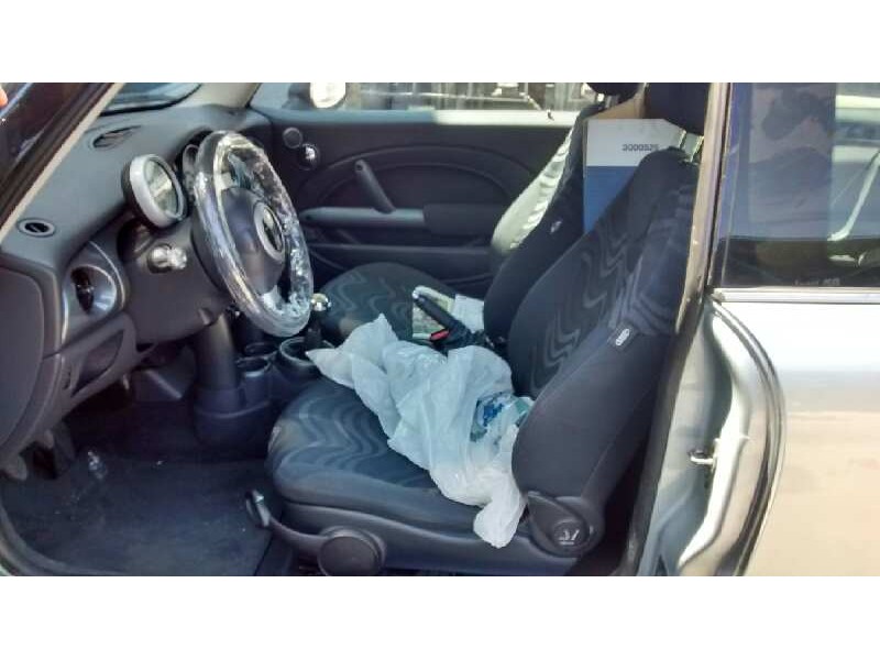 mini mini (r50,r53) del año 2003