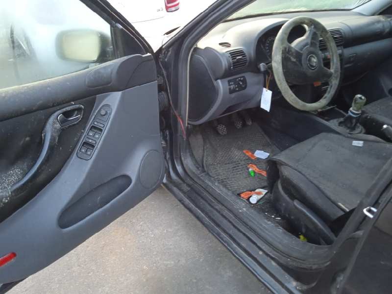 seat leon (1m1) del año 2002