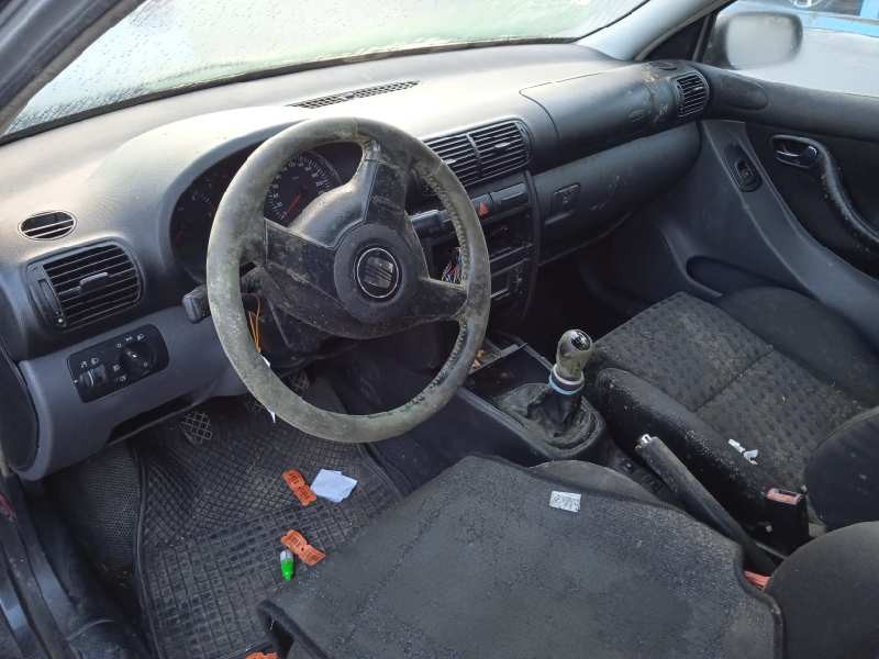 seat leon (1m1) del año 2002