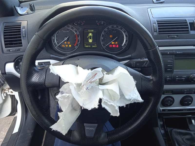 skoda octavia combi (1z5) del año 2008