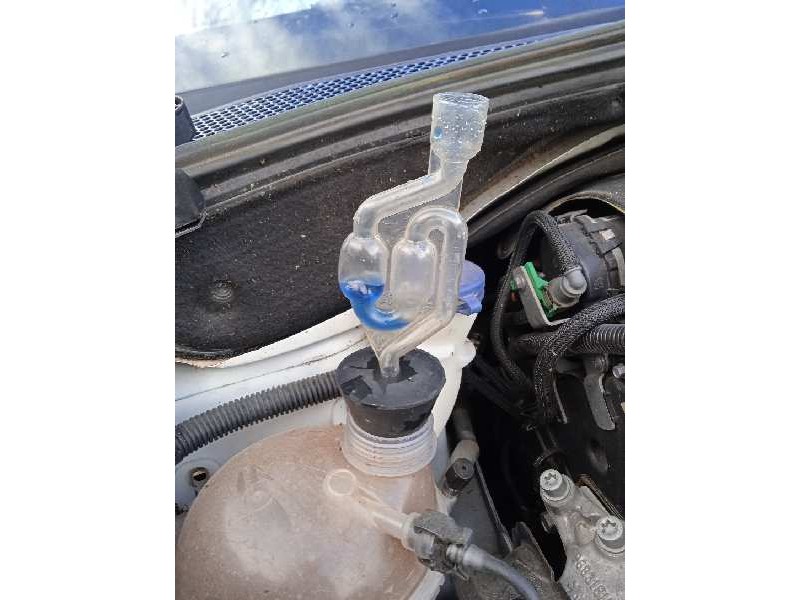 peugeot 2008 (--.2013) del año 2016