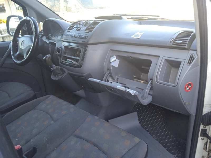 mercedes-benz vito combi 06.2003  del año 2006
