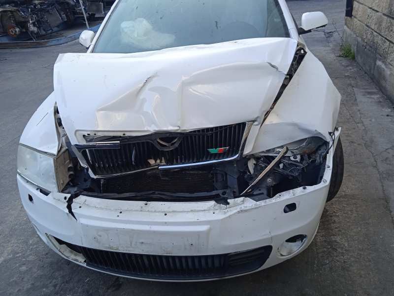 skoda octavia combi (1z5) del año 2008