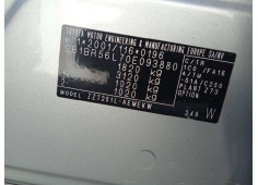 toyota avensis berlina (t25) del año 2004 2