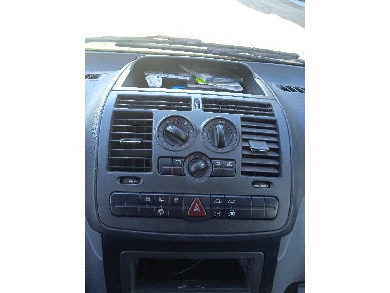 mercedes-benz vito combi 06.2003  del año 2006