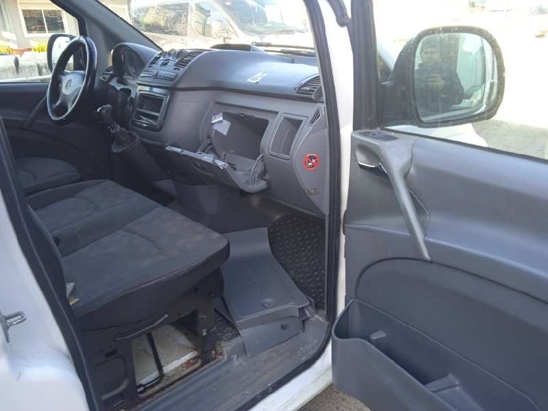 mercedes-benz vito combi 06.2003  del año 2006