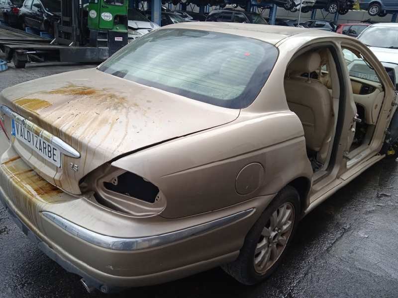jaguar x-type del año 2001