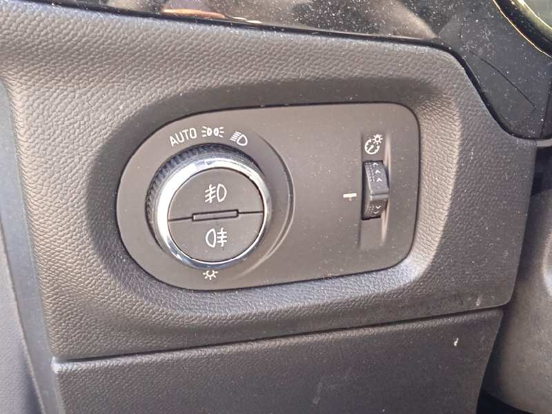 opel corsa f del año 2020