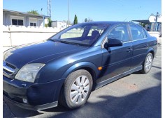 opel vectra c berlina del año 2002