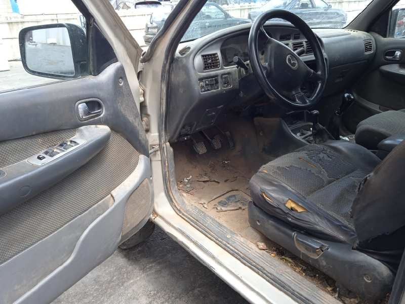 mazda b-serie (un) del año 2005