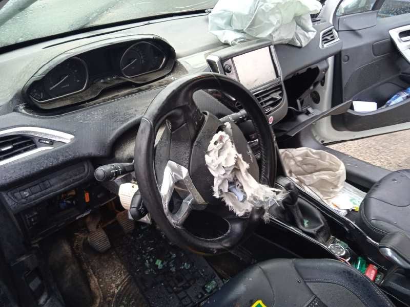 peugeot 2008 (--.2013) del año 2016