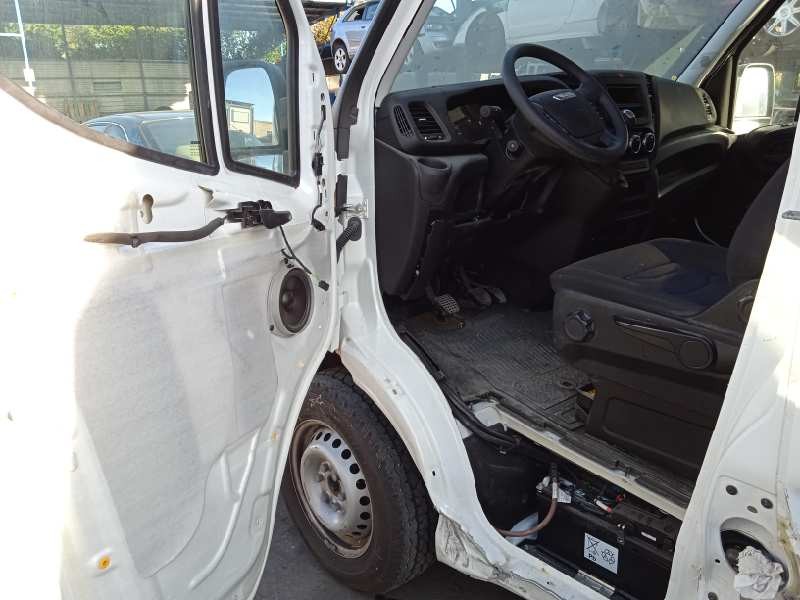 iveco daily conf. paquetería (sommer) del año 2016