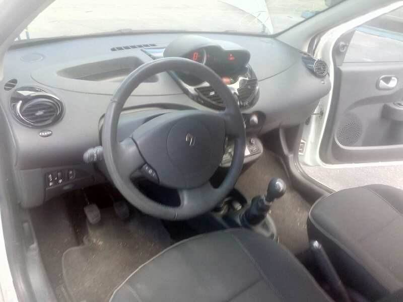 renault twingo del año 2014