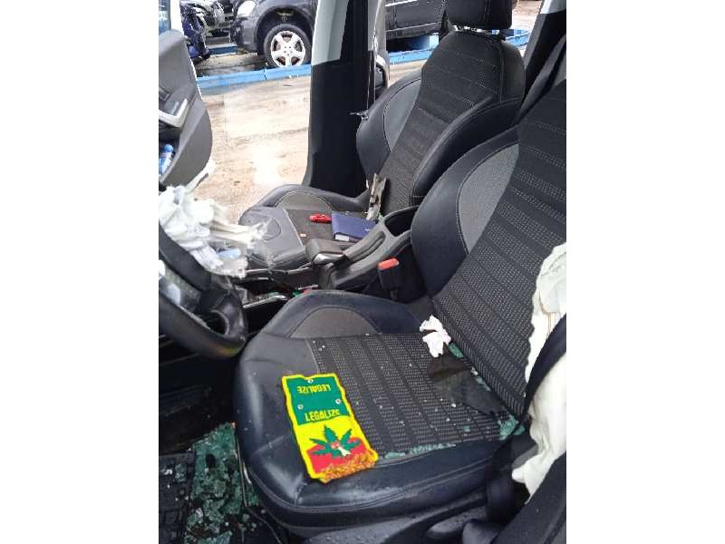 peugeot 2008 (--.2013) del año 2016